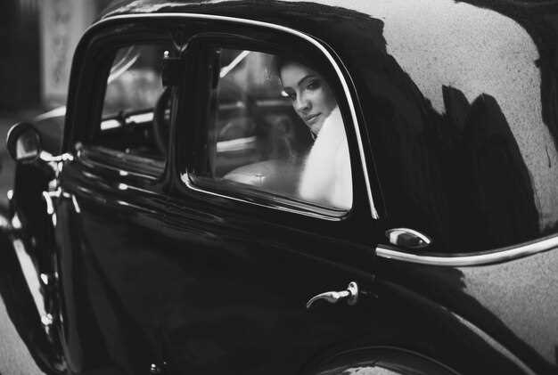 Biografías y legado de fotógrafos icónicos en el automovilismo clásico